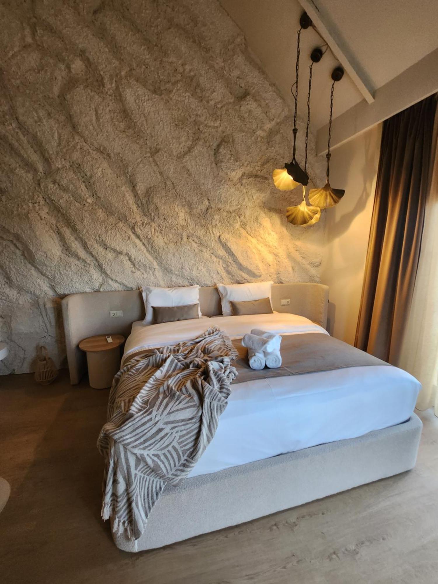 The Berg'S 10 Hotel Ocna Mures ภายนอก รูปภาพ